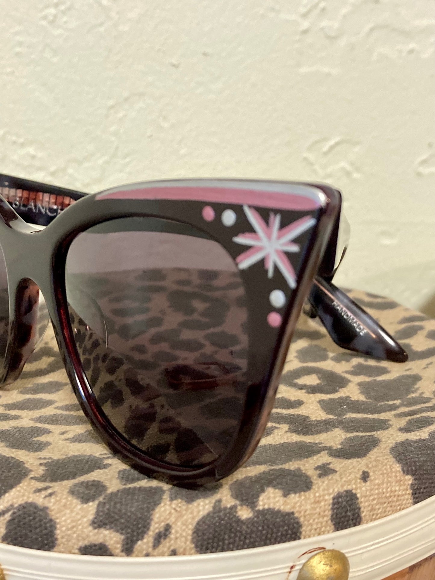 Tres Noir Sunnies