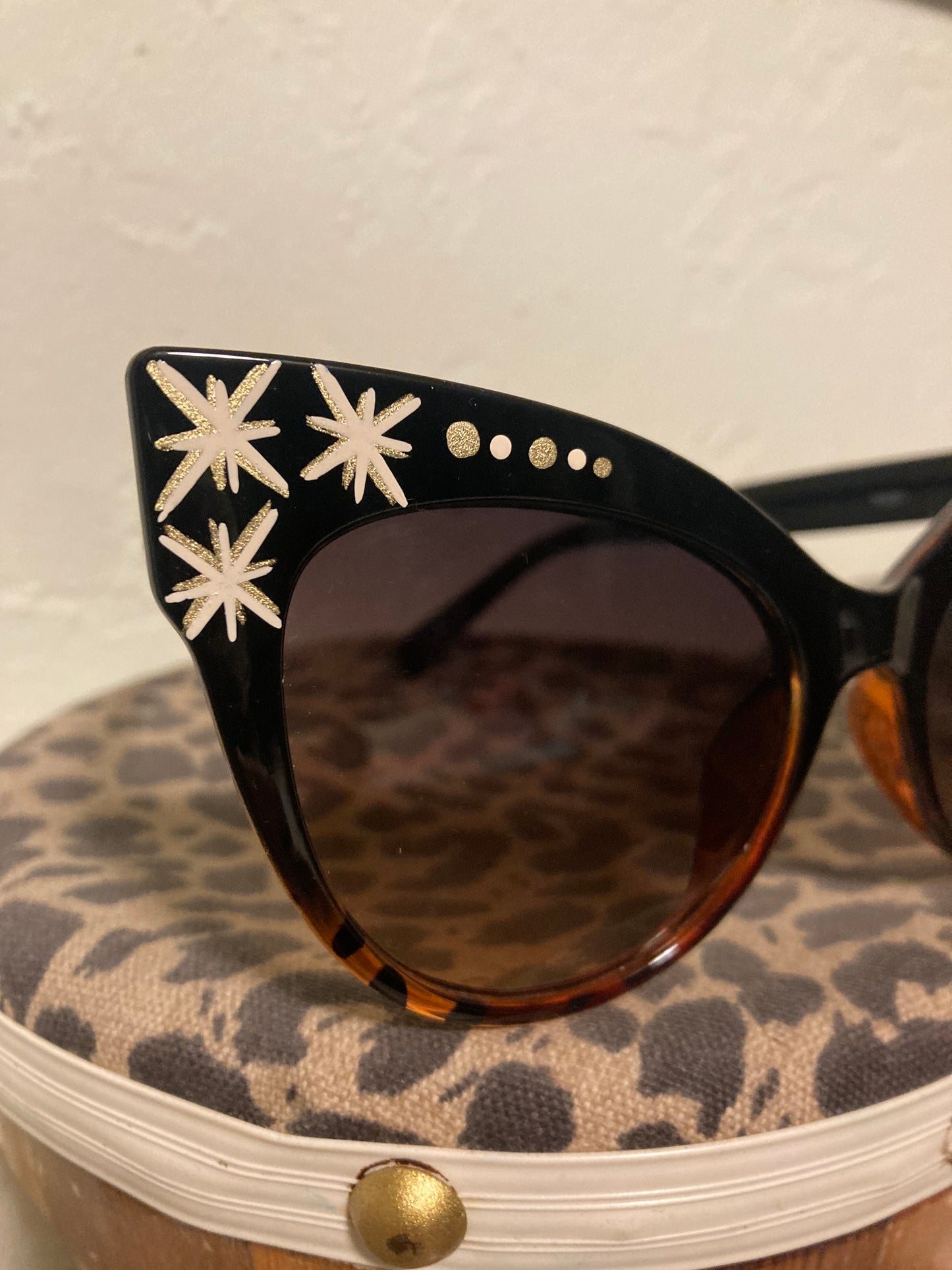 Pinstriped sunnies