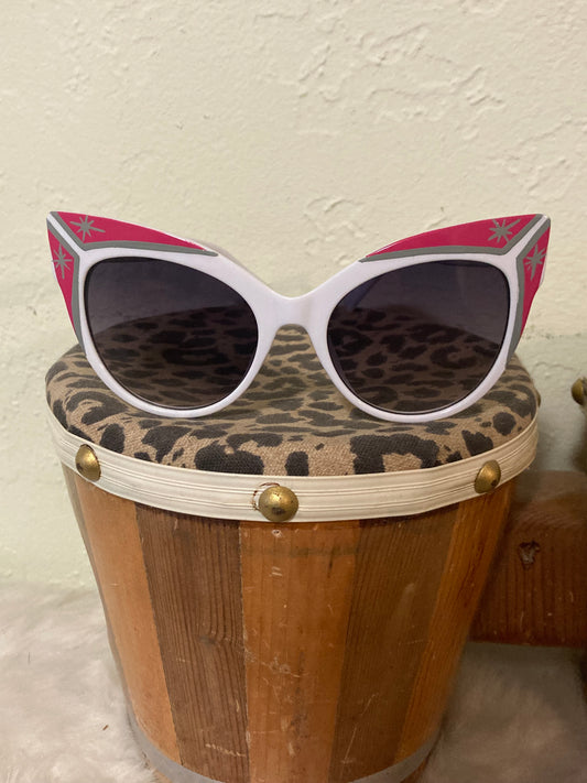 Pinstriped sunnies