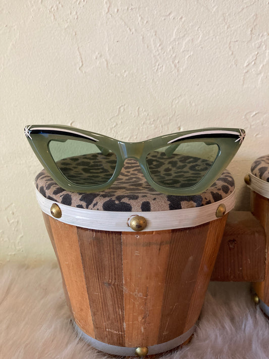 Pinstriped sunnies