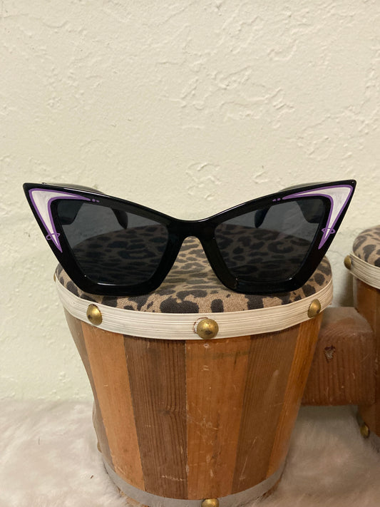 Pinstriped sunnies