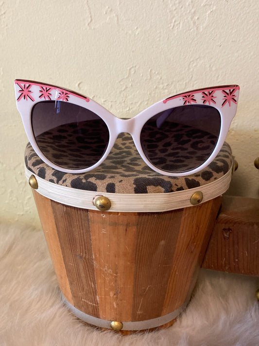Pinstriped sunnies