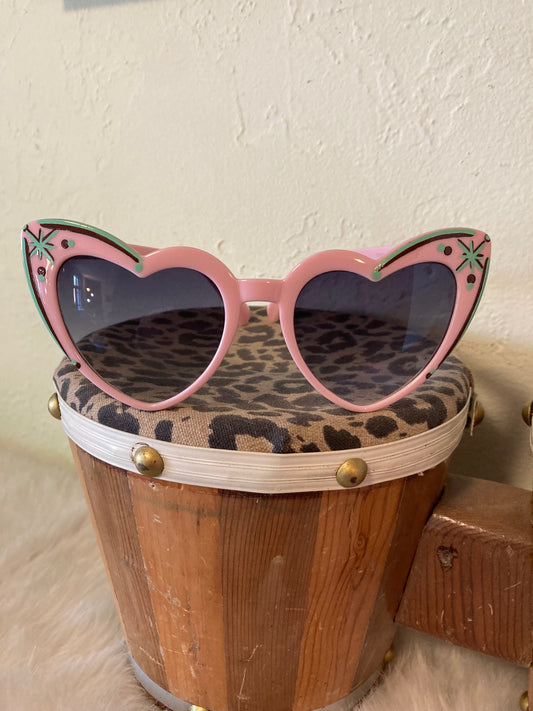 Pinstriped sunnies